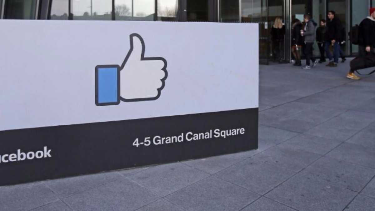 Immagine di Facebook e la trasparenza