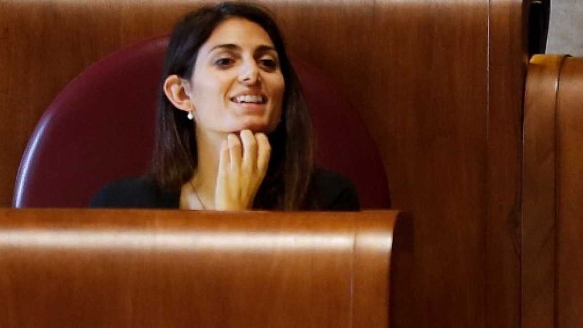 Immagine di Così Raggi sabòta il piano Calenda per il rilancio di Roma