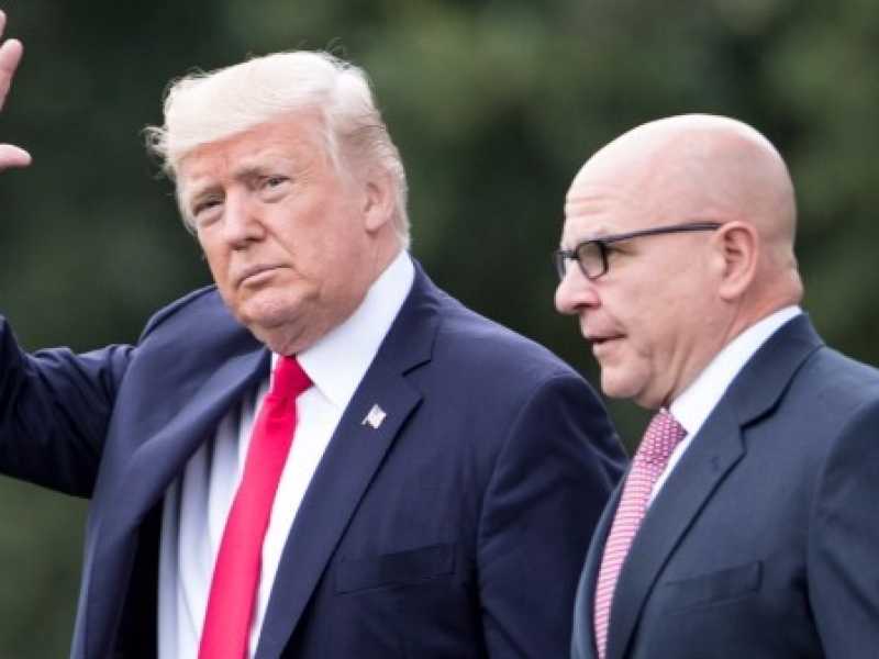  Donald Trump e H. R. McMaster. Foto LaPresse/XinHua 
