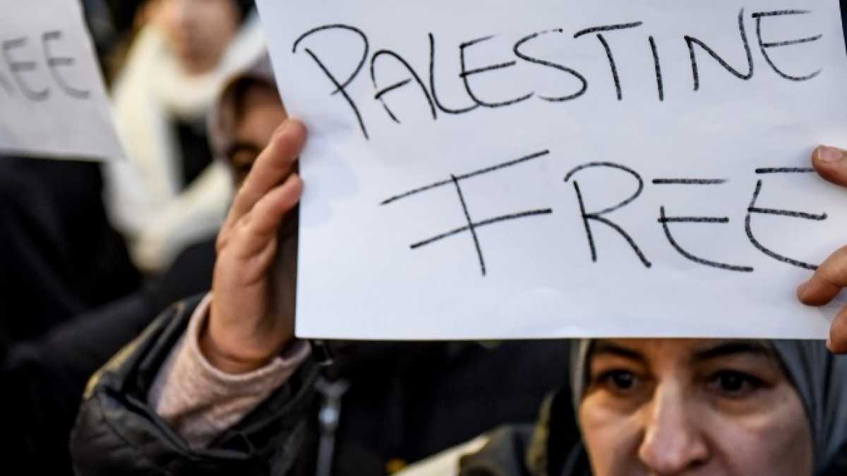 Immagine di La politica si muove sull'antisemitismo