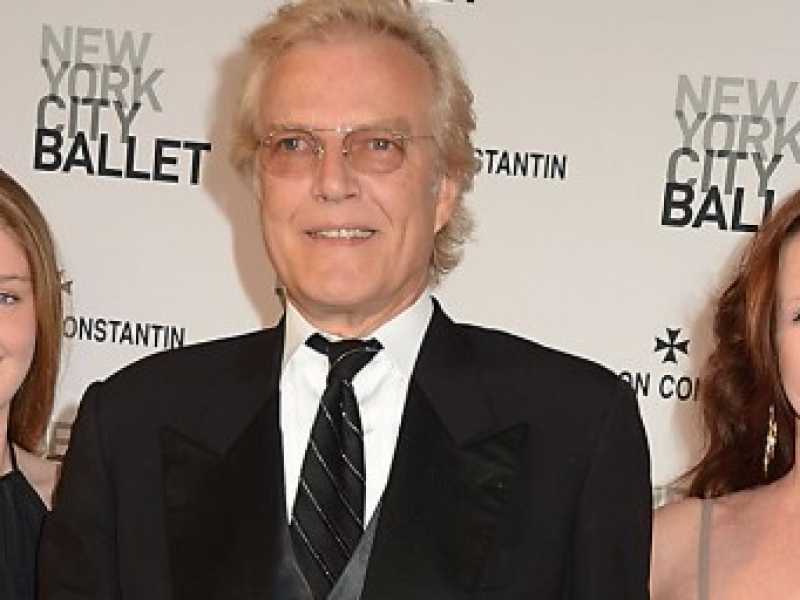 Il numero uno del New York City Ballet, Peter Martins, con la figlia e la moglie (foto LaPresse)