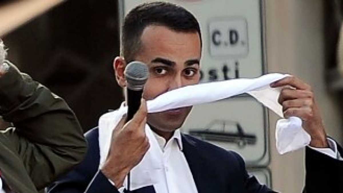 Immagine di Di Maio mette il bavaglio ai candidati alle parlamentarie