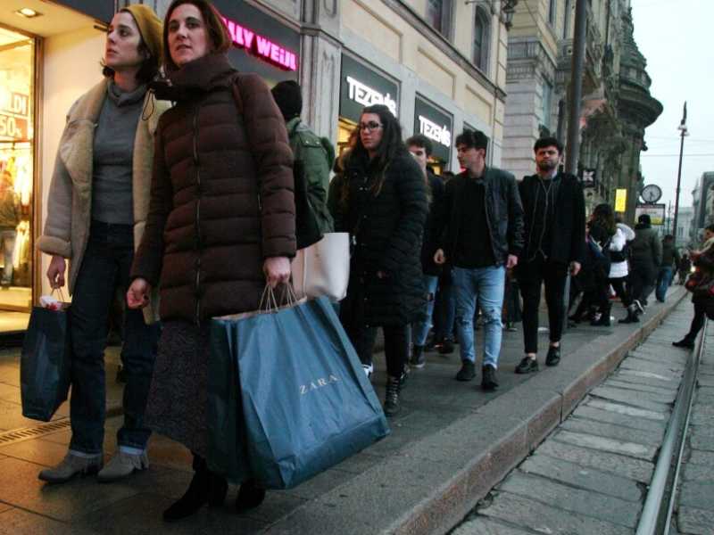 Un'altra crepa nel fronte disfattista