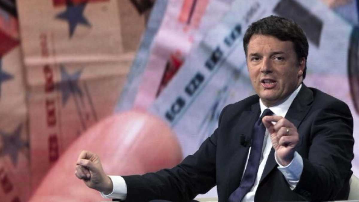 Immagine di Mondo alla rovescia, aumentano i finanziamenti dei cittadini ai partiti