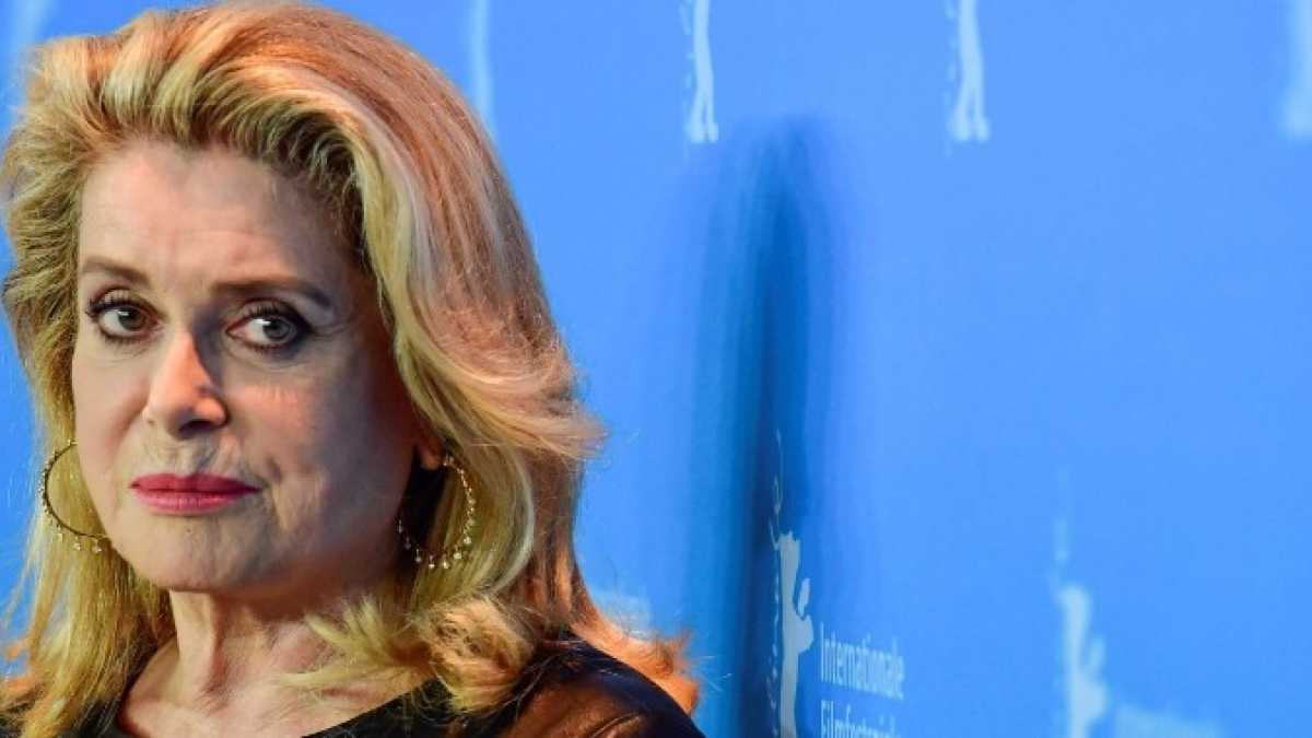 Immagine di "Il sesso è sopravvalutato, lasciate agli uomini e alle donne la loro goffaggine"