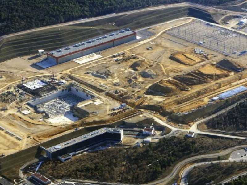 A Cadarache, in Francia, il consorzio internazionale Iter ha iniziato la fase avanzata di costruzione dell&rsquo;impianto sperimentale di fusione. L&rsquo;Italia avr&agrave; un ruolo importante, nonostante i Verdi