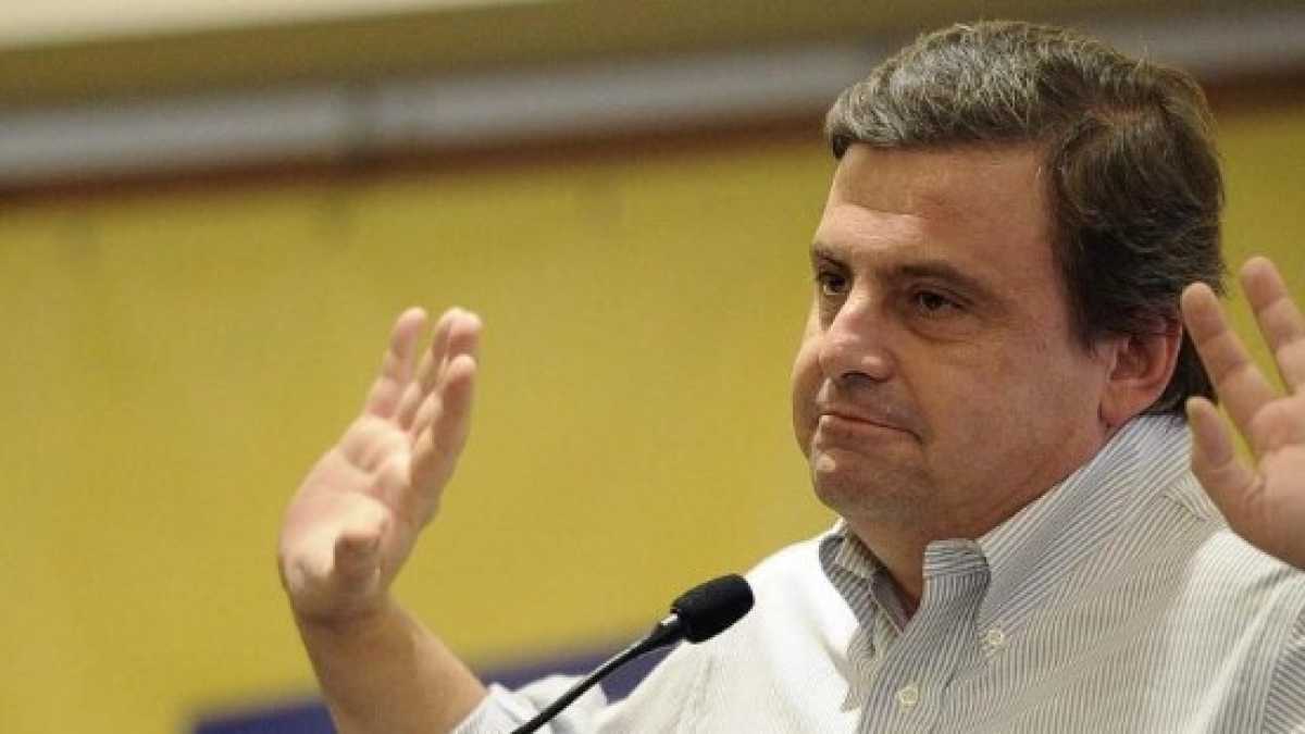 Immagine di Perché Calenda è destinato a essere il vero anti Di Maio della campagna elettorale