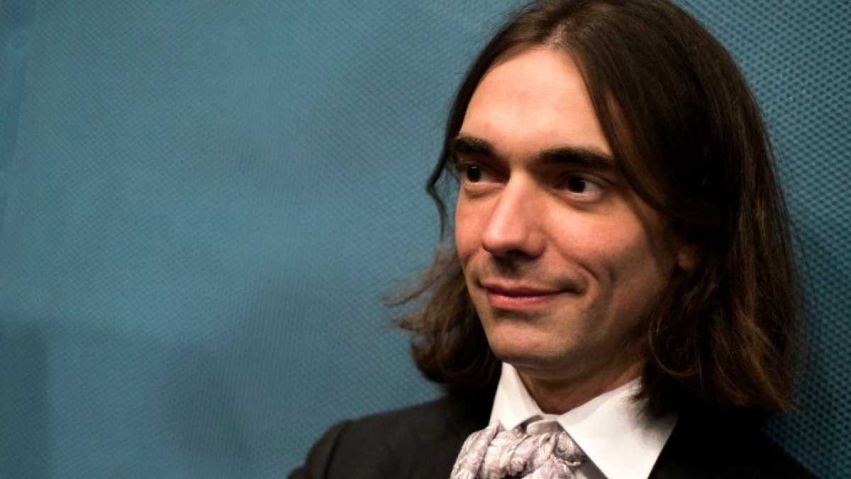 Immagine di Chi è Villani, il “Lady Gaga della matematica” che studia per Macron l'intelligenza artificiale