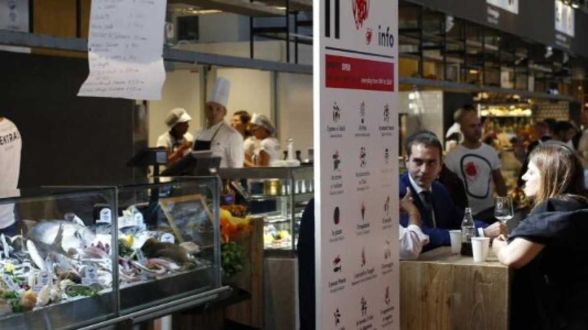 Immagine di La strana storia del Mercato centrale chiuso nel suq di via Giolitti