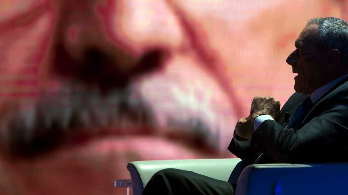 Immagine di La voglia di governissimo di D'Alema ha già smontato Liberi e Uguali