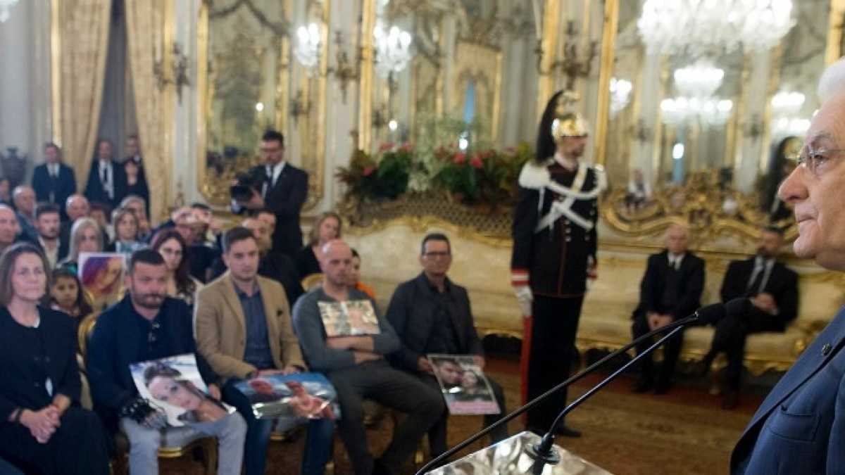 Immagine di Difesa della stabilità, attacco ai campioni dello sfascioLa Cei: Non votate i populisti