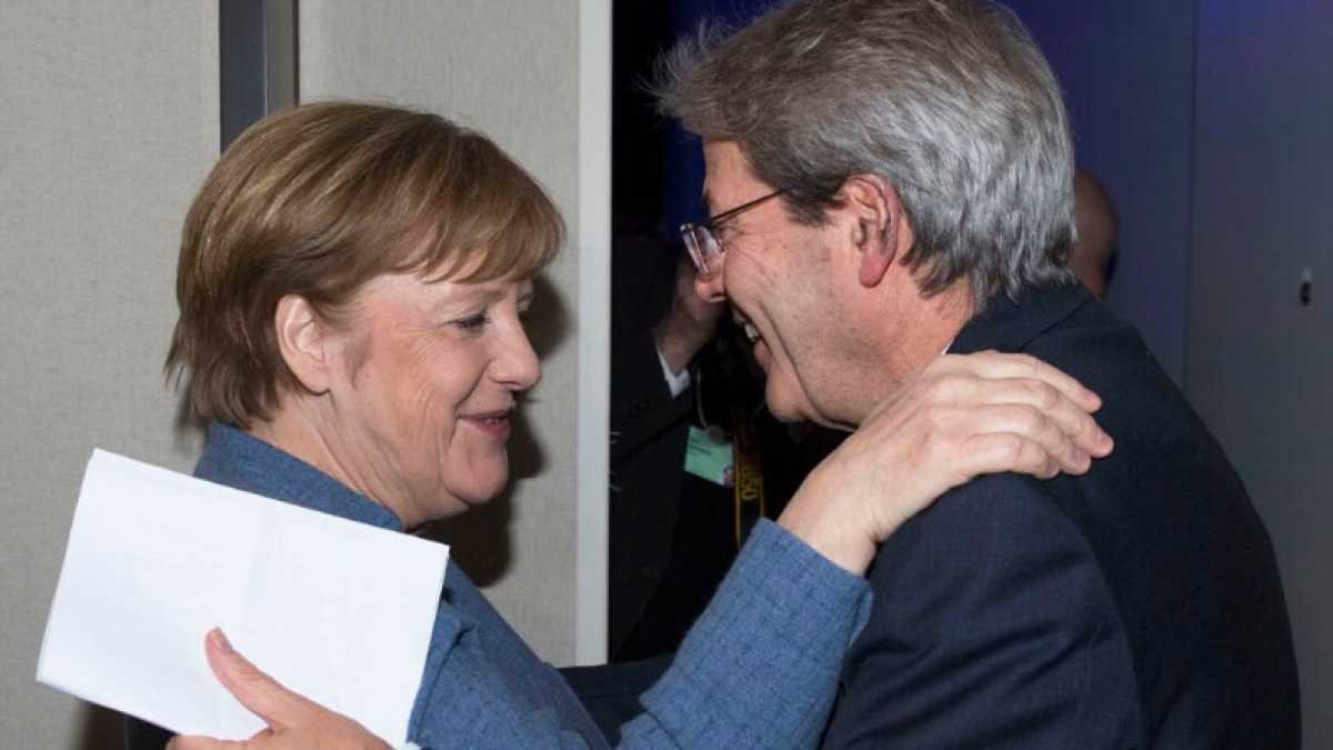 Immagine di Alzare muri non ci proteggerà dal "veleno" del populismo, dice Merkel