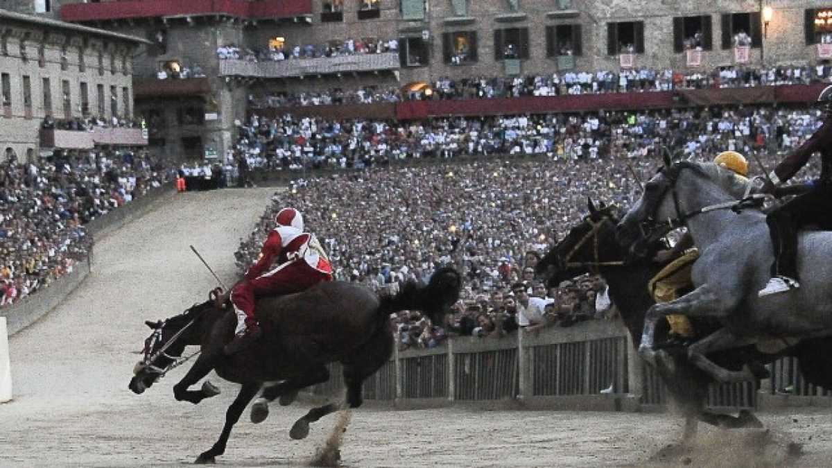 Immagine di Siena, un Padoan all'uscio