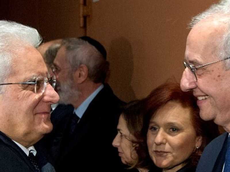 Walter Veltroni con il presidente della Repubblica Sergio Mattarella (foto LaPresse)