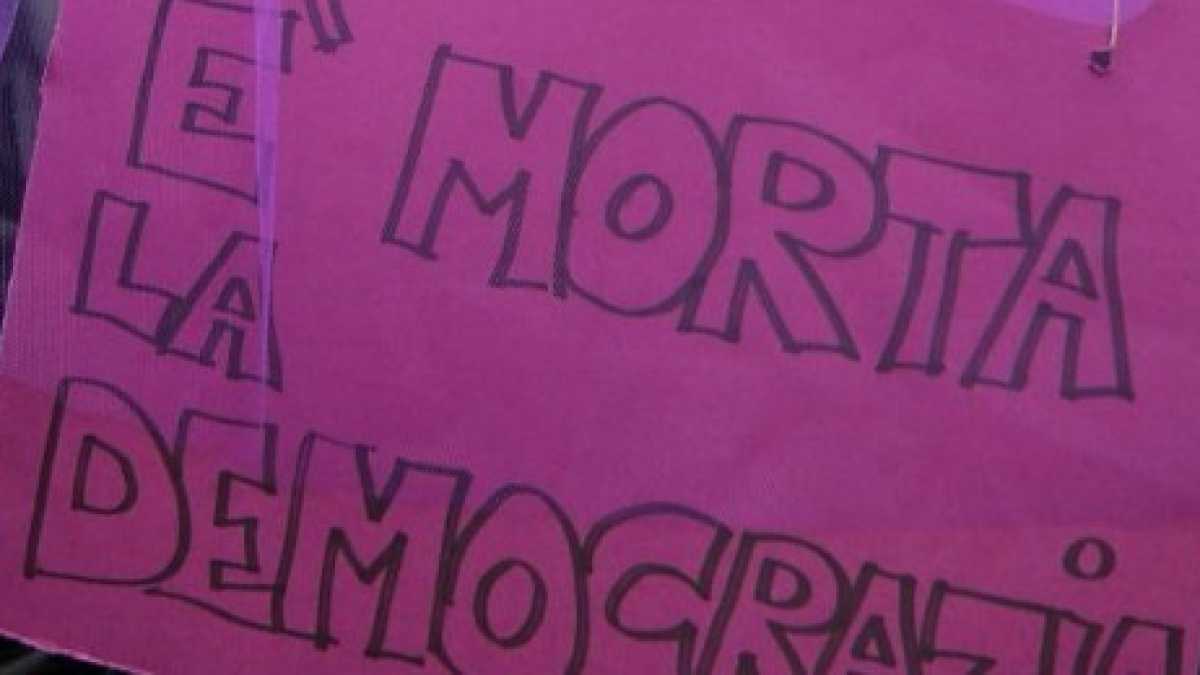 Immagine di Così si uccidono le democrazie