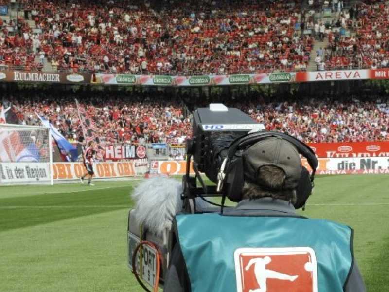 Sui diritti tv del calcio, "FATE PRESTO" (cit.)