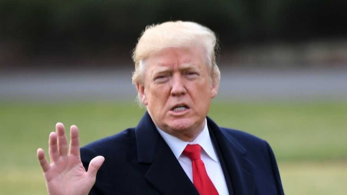Immagine di Trump "ripulisce" l'Fbi di Comey e fa dimettere anche il n. 2 dell'agenzia