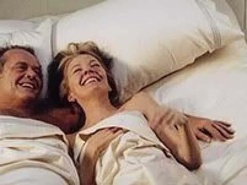 Jack Nicholson e Diane Keaton sul set di Tutto pu&ograve; succedere, film del 2003 diretto da Nancy Meyers