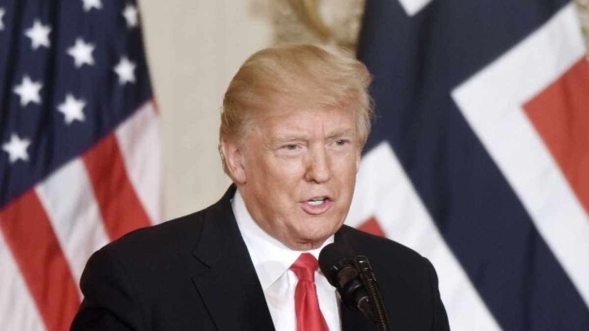 Immagine di Trump annuncia un "nuovo momento americano"