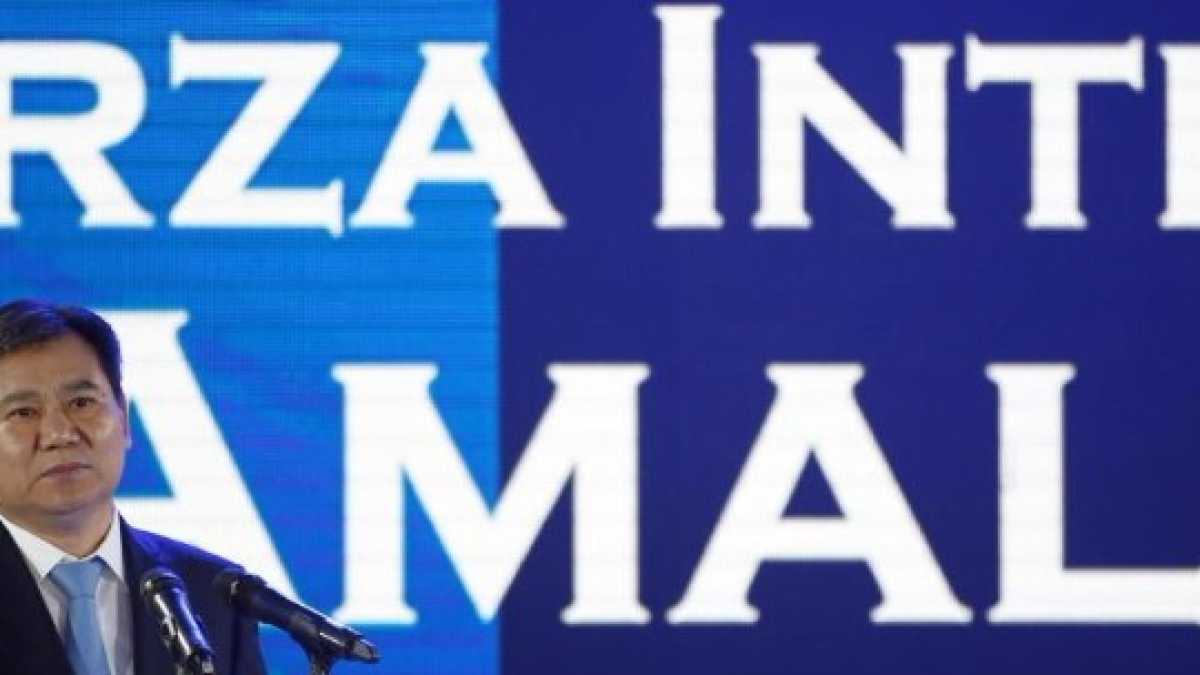 Immagine di La fine della luna di miele tra i tifosi dell’Inter e i cinesi di Suning