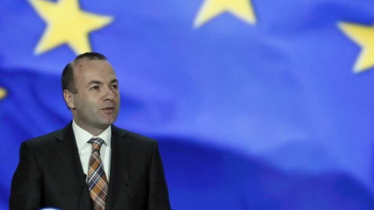 Immagine di Weber pone una linea rossa contro il populismo: no a forze anti europee