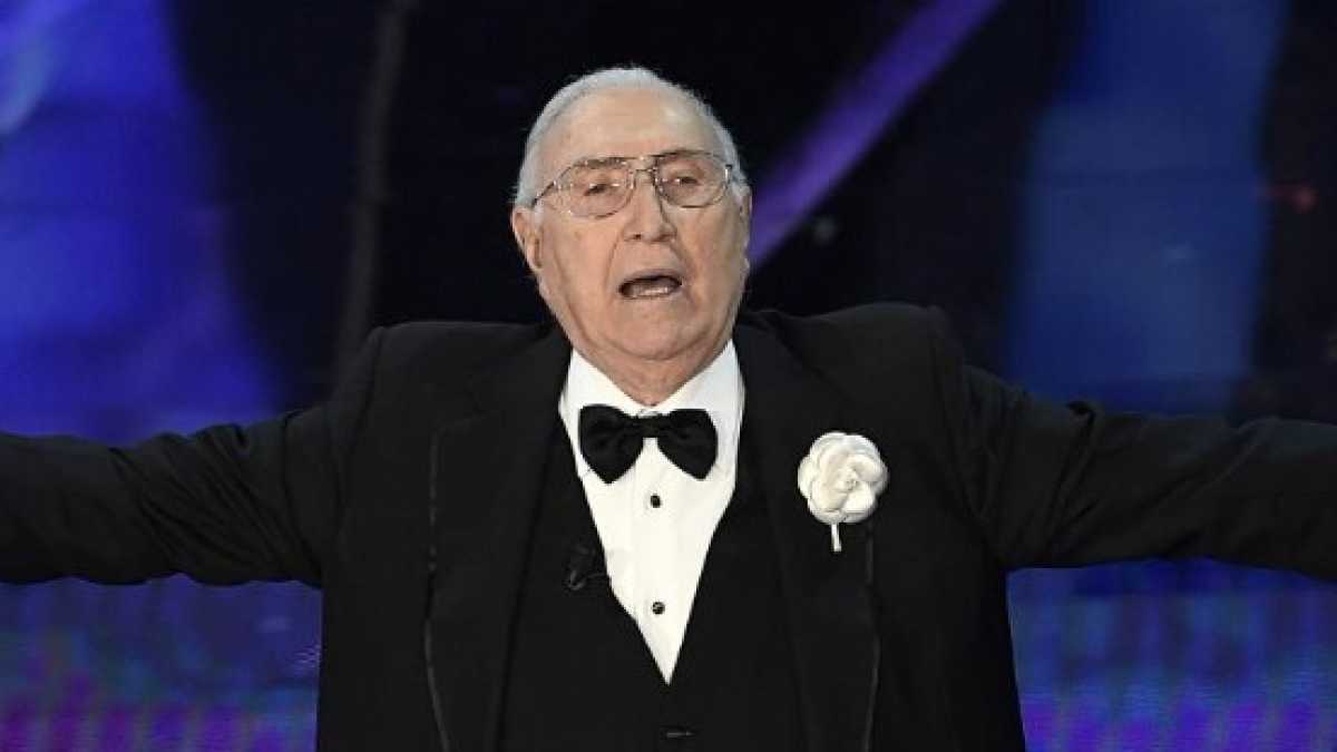 Immagine di Baudo a Sanremo è il solo superstite del Sessantotto italiano
