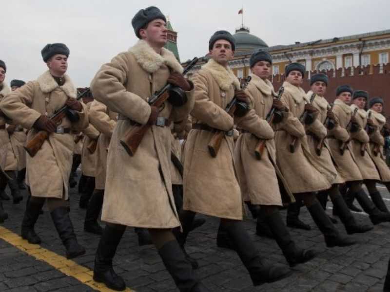 Parata militare nella Piazza Rossa di Mosca (foto LaPresse)