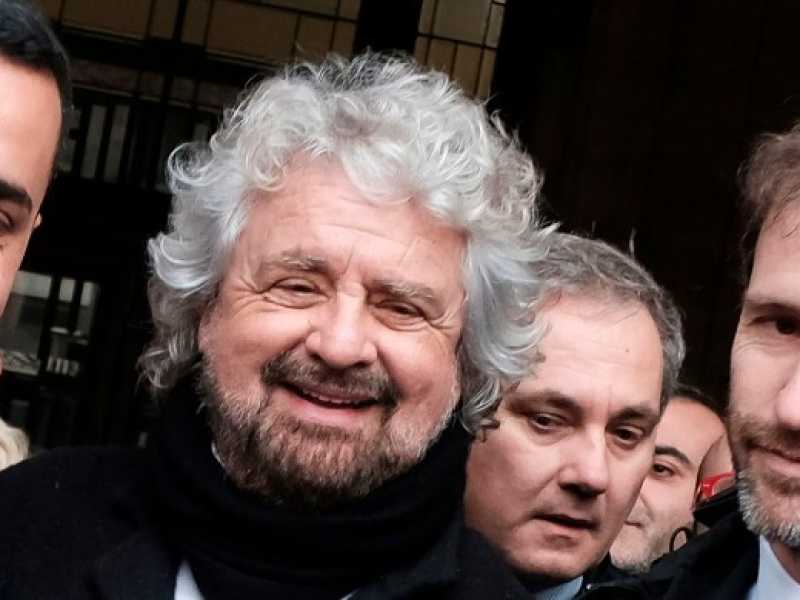 Luigi Di Maio, Beppe Grillo e Davide Casaleggio (foto LaPresse)