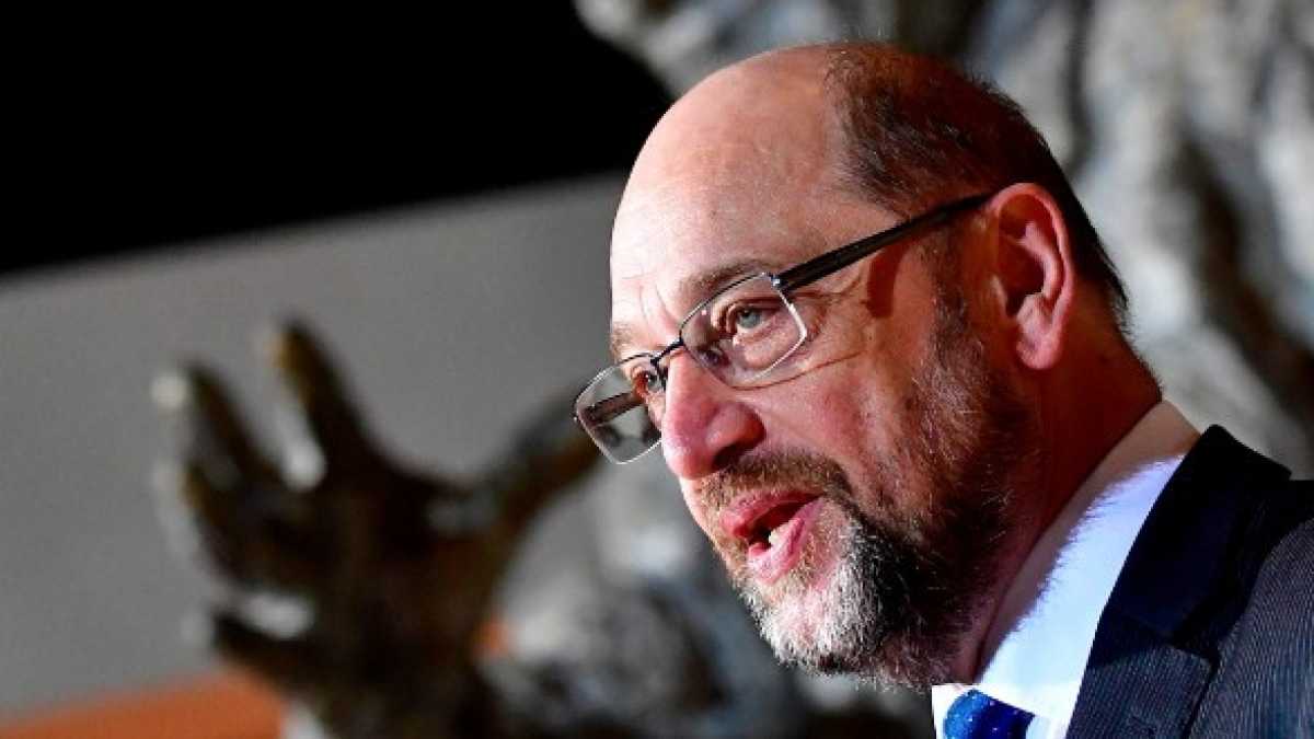Immagine di Gli sbarchi in calo nel 2018 e le dimissioni di Schulz dalla Spd. Le notizie del giorno, in breve