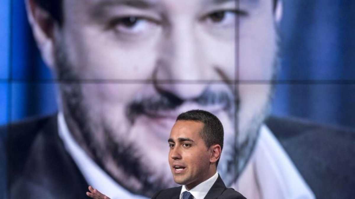 Immagine di Contro la borghesia "En attendant"
