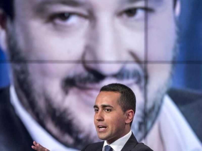 Luigi Di Maio ospite a Porta a Porta (foto LaPresse)