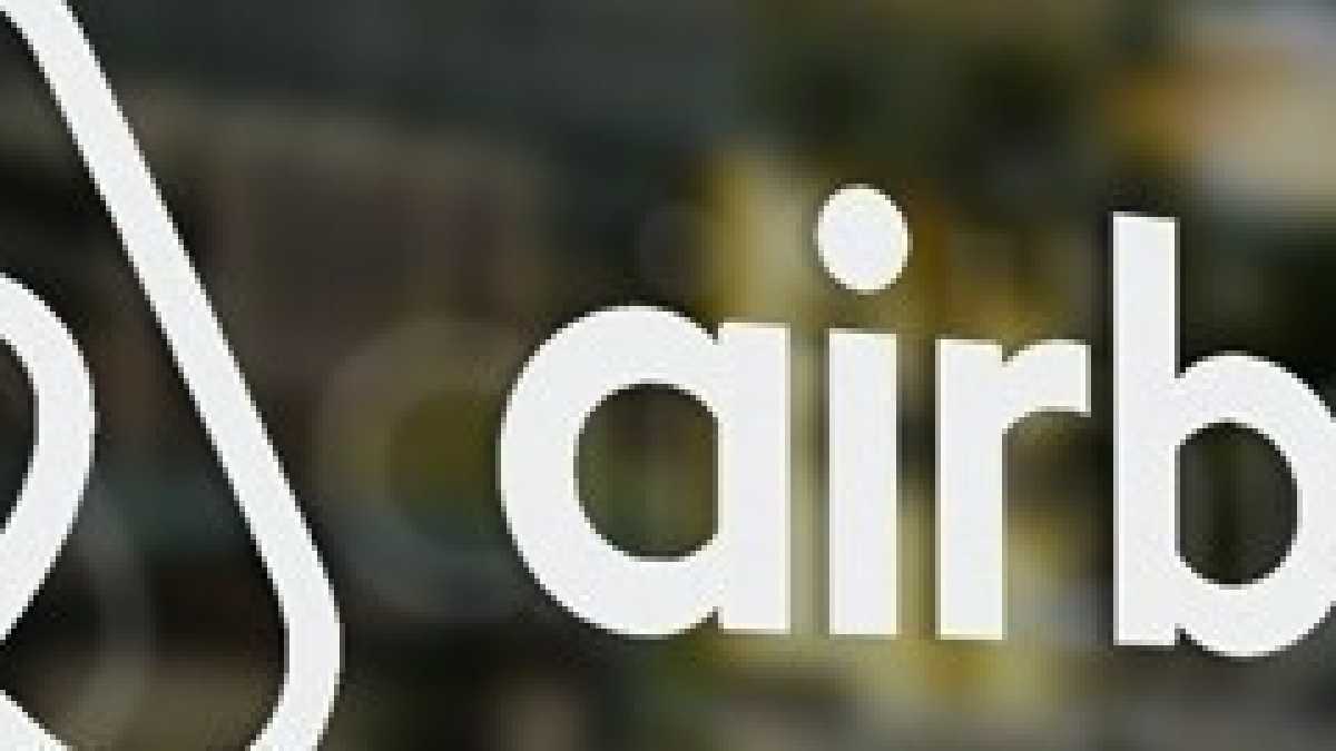 Immagine di Airbnb, i suoi primi dieci anni