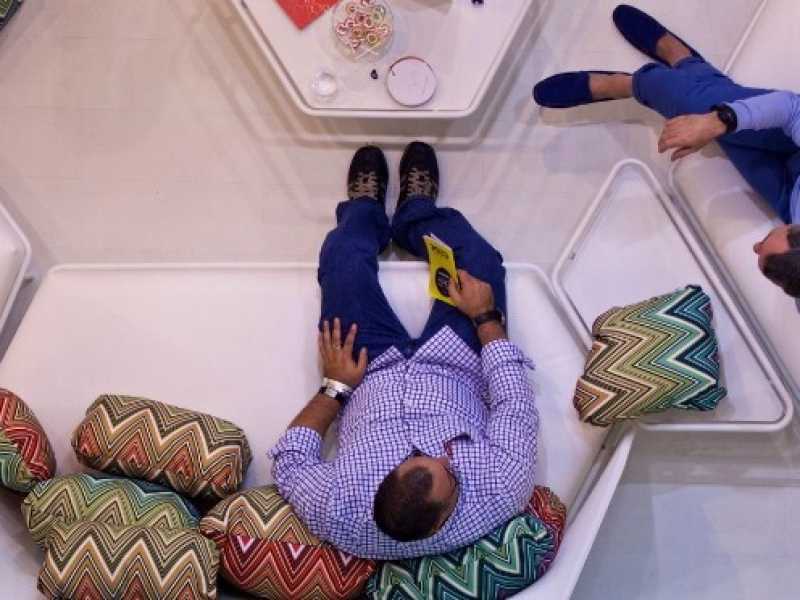 L'edizione del 2016 del Salone del Mobile di Milano (foto LaPresse)