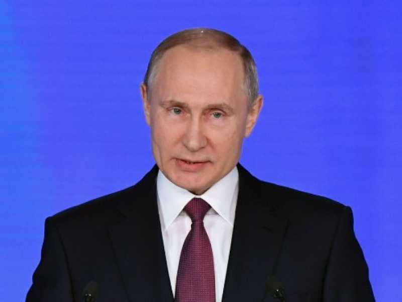 Vladimir Putin durante il discorso alle Camere (Foto LaPresse)