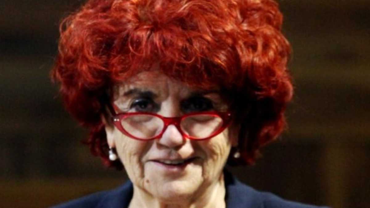 Immagine di Lo strano senso del ministro Fedeli per il Medioevo