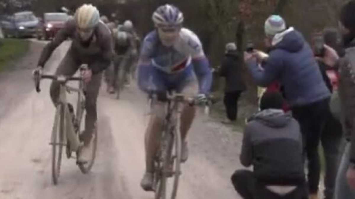 Immagine di Strade Bianche è un complimento: Benoot vince nel giorno del ribaltamento del consueto