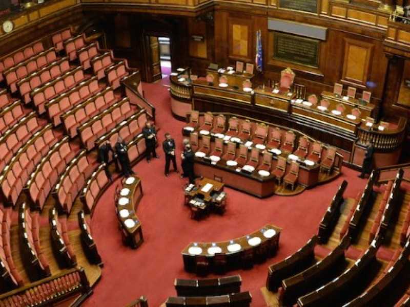 Non abbiamo bisogno di farci ridare indietro la casta dalla casta
