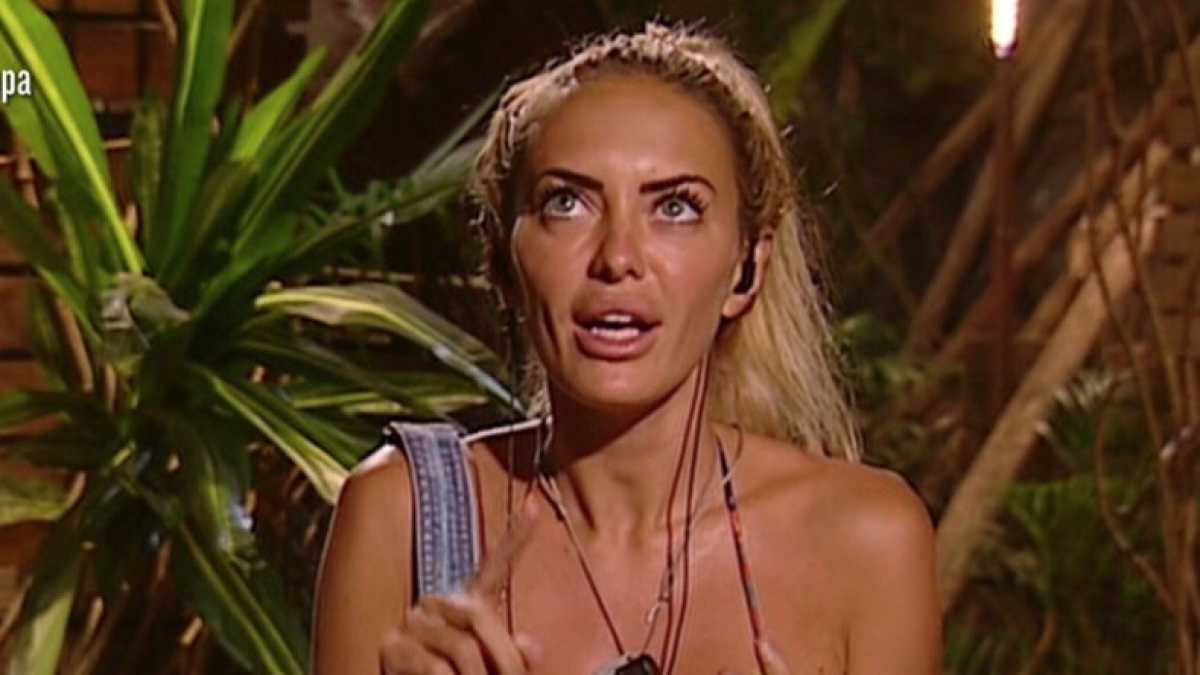 Immagine di Per capire l'Isola dei famosi bisogna osservare come litigano i naufraghi