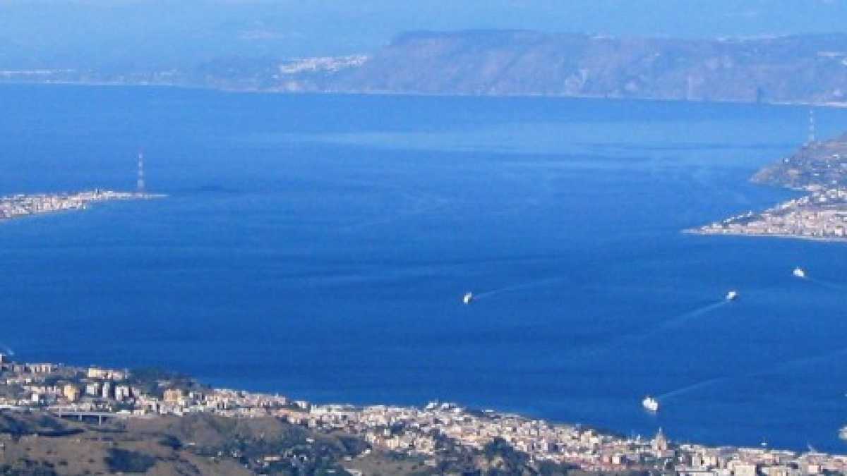 Immagine di Dove si baciano Ionio e Tirreno