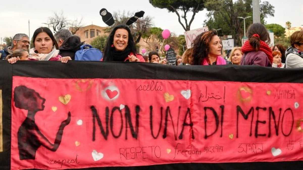 Immagine di Asia Argento e l'8 marzo "contro il patriarcato" sono attese in Iran