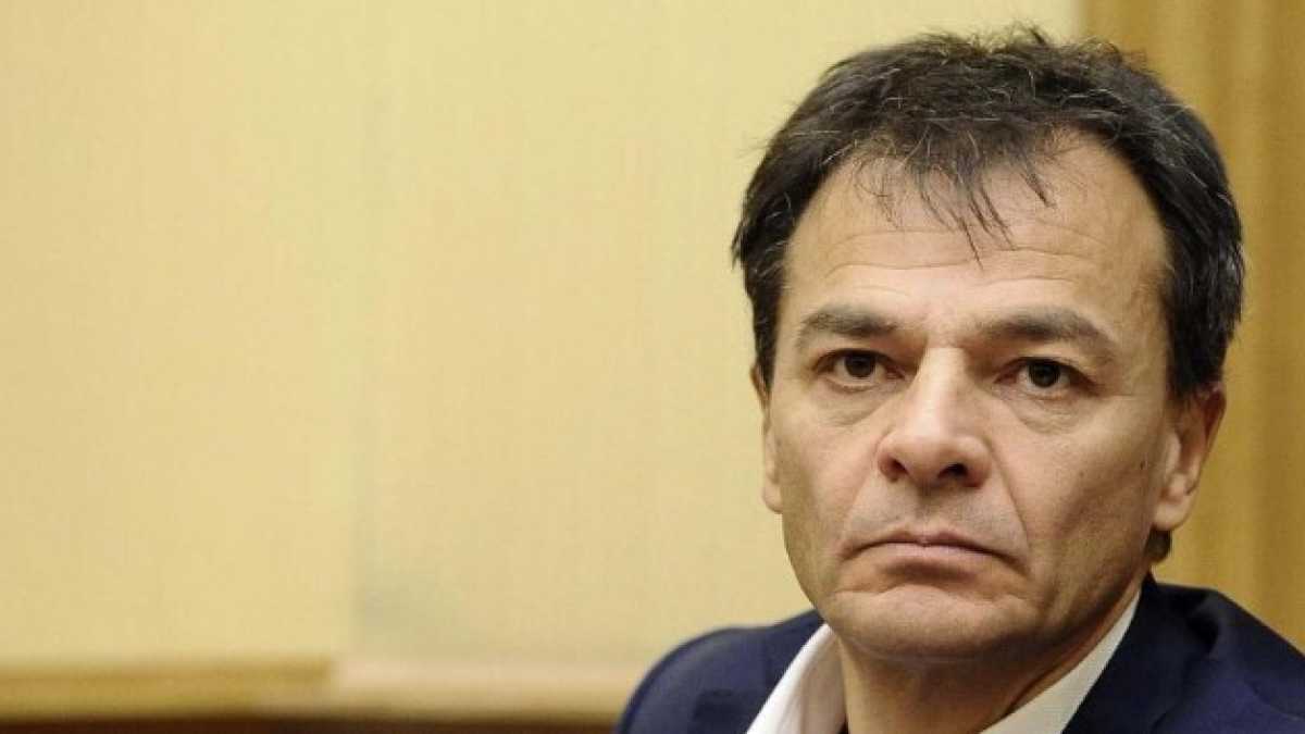 Immagine di Leu apre al M5s