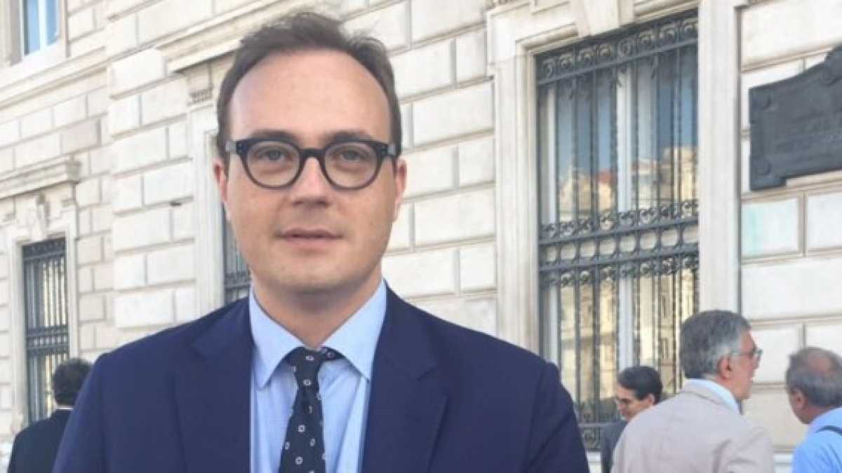 Immagine di "Renzi non doveva dimettersi e Scalfari sbaglia tutto". Parla Cerno