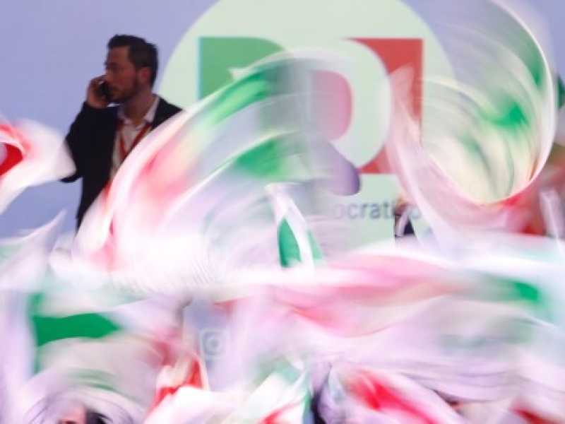 La chiusura campagna elettorale del Pd di Matteo Renzi (foto LaPresse)