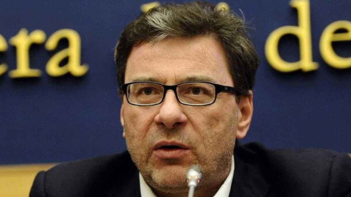 Immagine di I silenzi e le parole di Giorgetti, volto presentabile della Lega