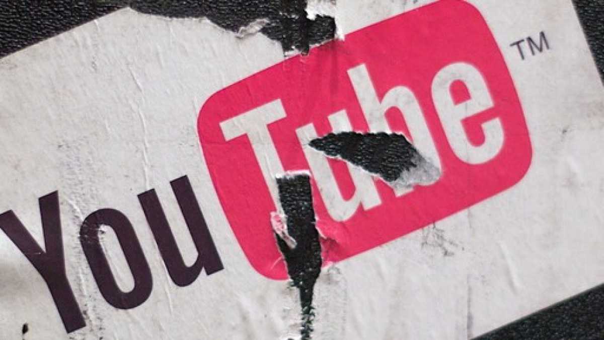 Immagine di Gli youtubers, la delusione e l'educazione all'onestà dei figli maschi