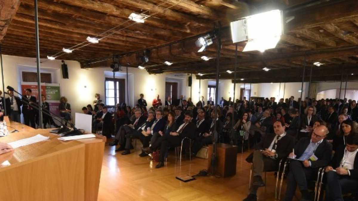 Immagine di Le fasi uno e due del mini-congresso del Pd che sta in attesa