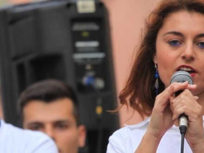 Susanna Ceccardi con Matteo Salvini (foto LaPresse)