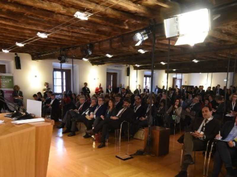Un momento della Direzione nazionale del Partito Democratico (foto LaPresse)