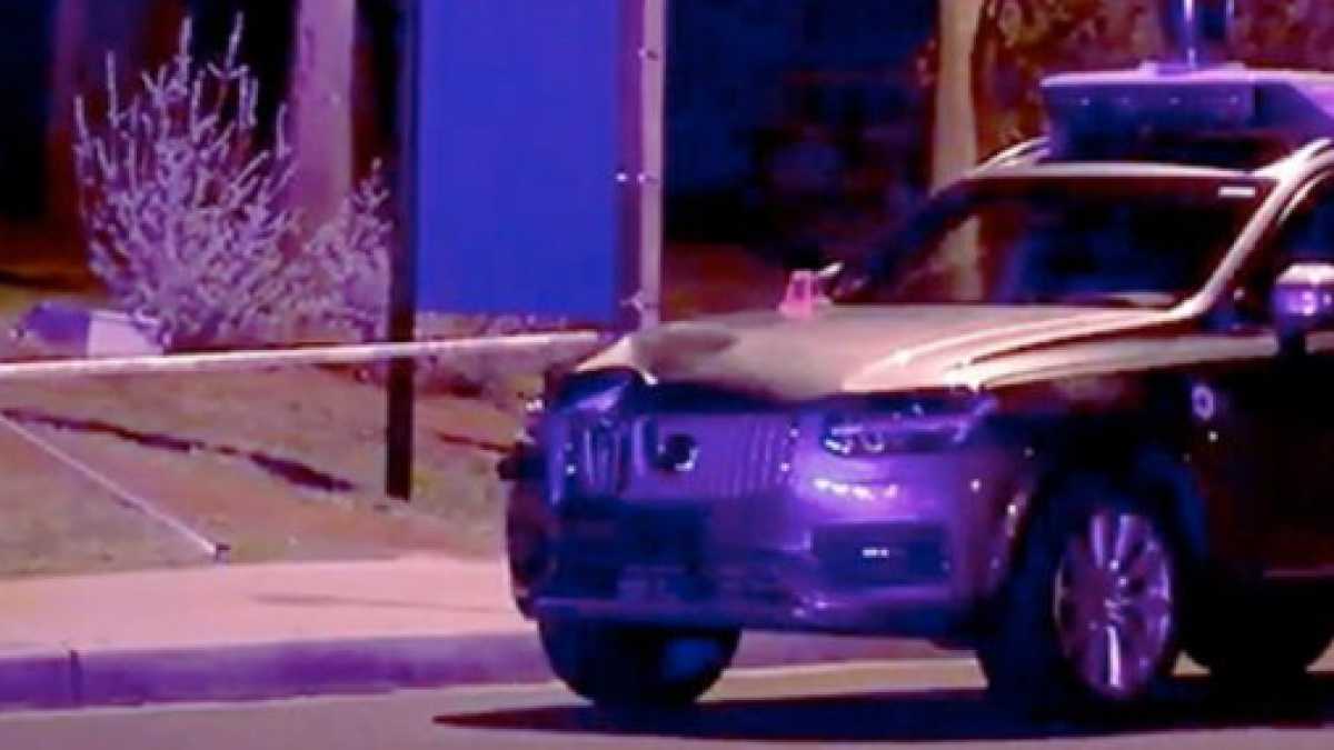 Immagine di Uber e la mobilità: la sicurezza sulle strade non è un problema di guida autonoma