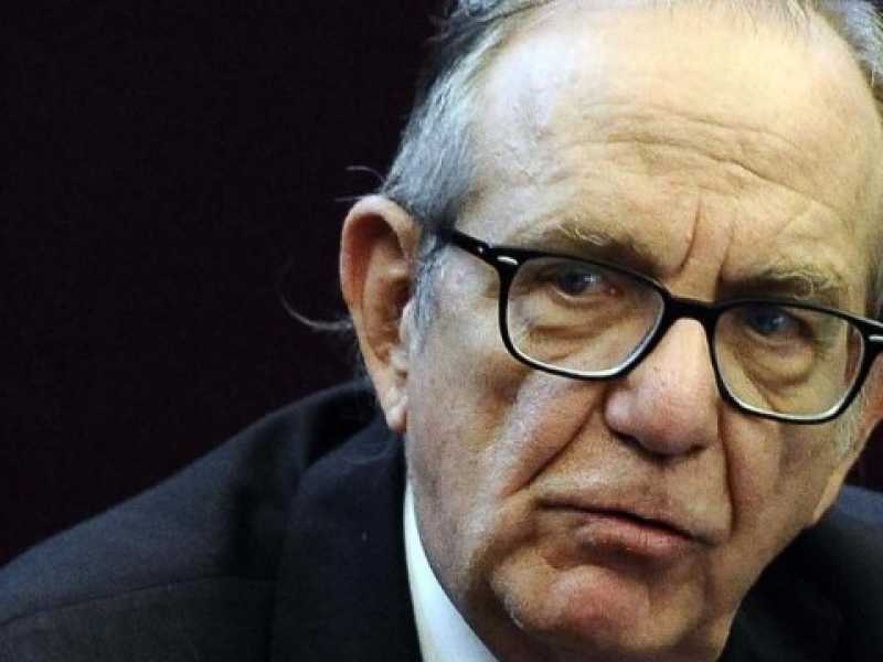 Pier Carlo Padoan (foto LaPresse)